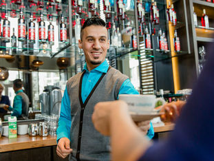 Station der Ausbildung: Kaffee zubereiten an der Bar 